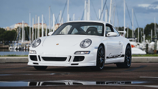 Illustration for article titled Sit In The Center Of This Porsche 911 Like It's A Gosh Darn McLaren F1